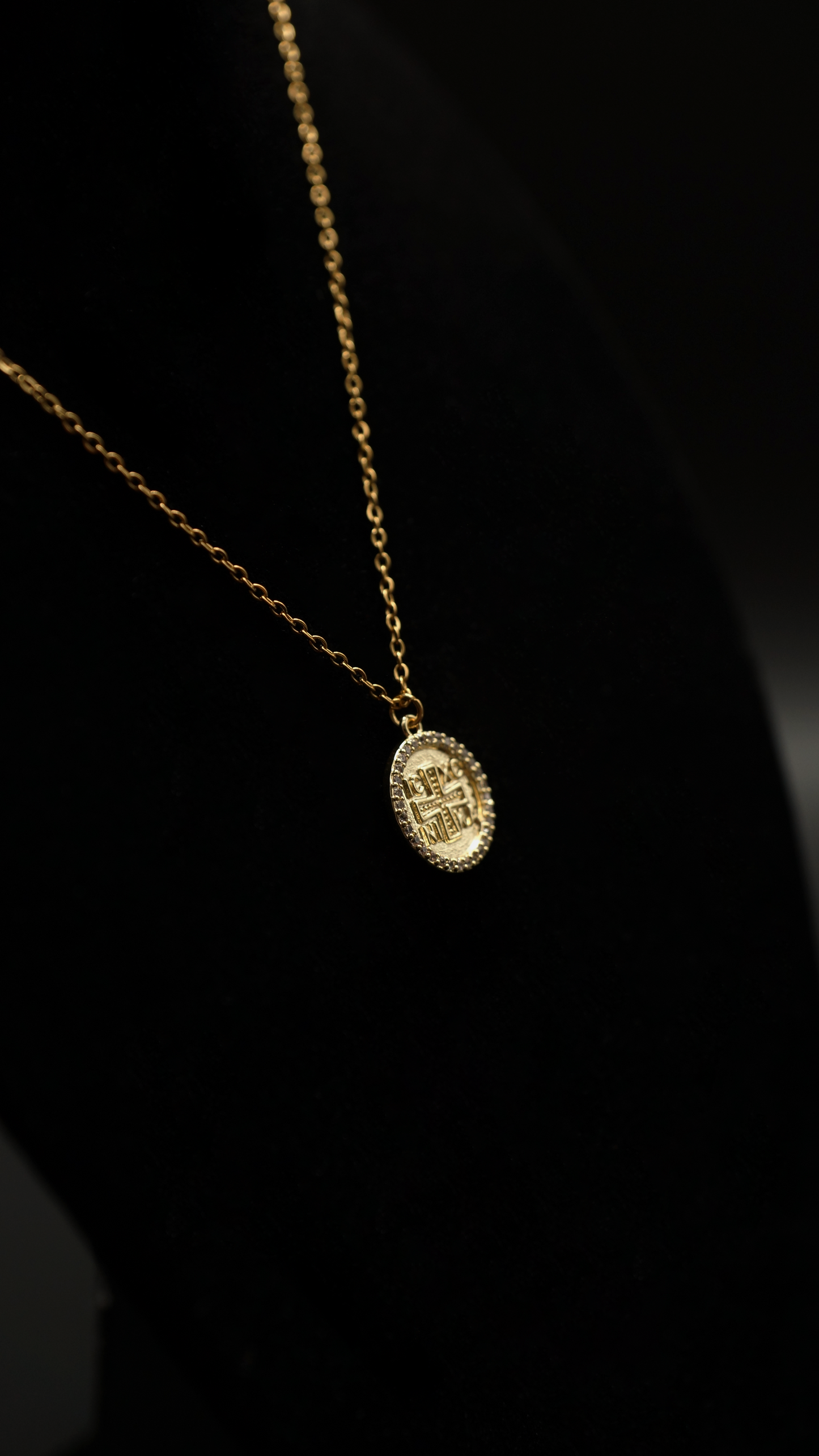 IC XC NI KA Kette / gold